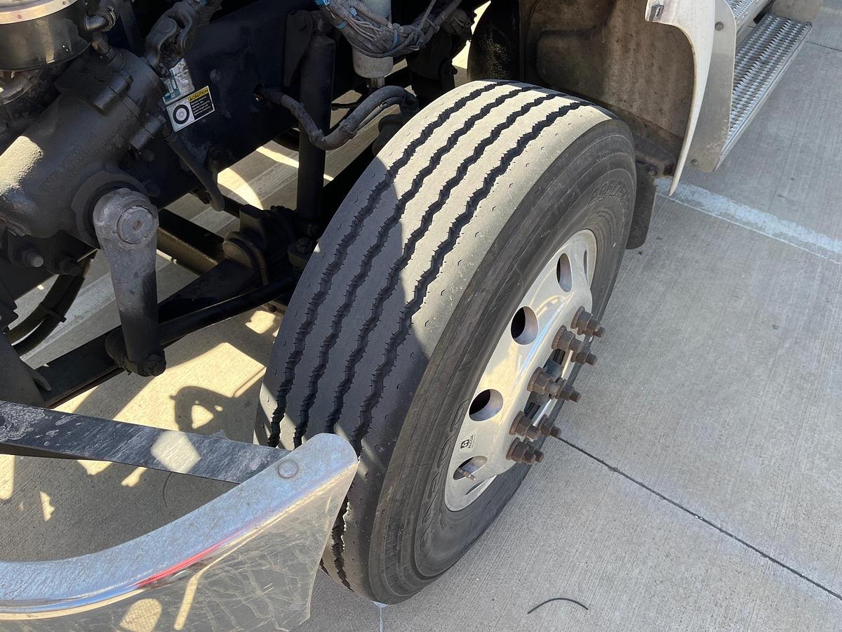 Used 2021 Peterbilt 337 Box Truck