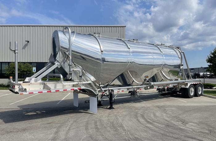 2024 Polar Food Grade Pneumatic Trailers