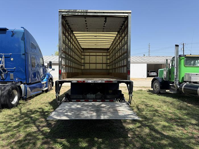 Used 2019 Freightliner 26' M2