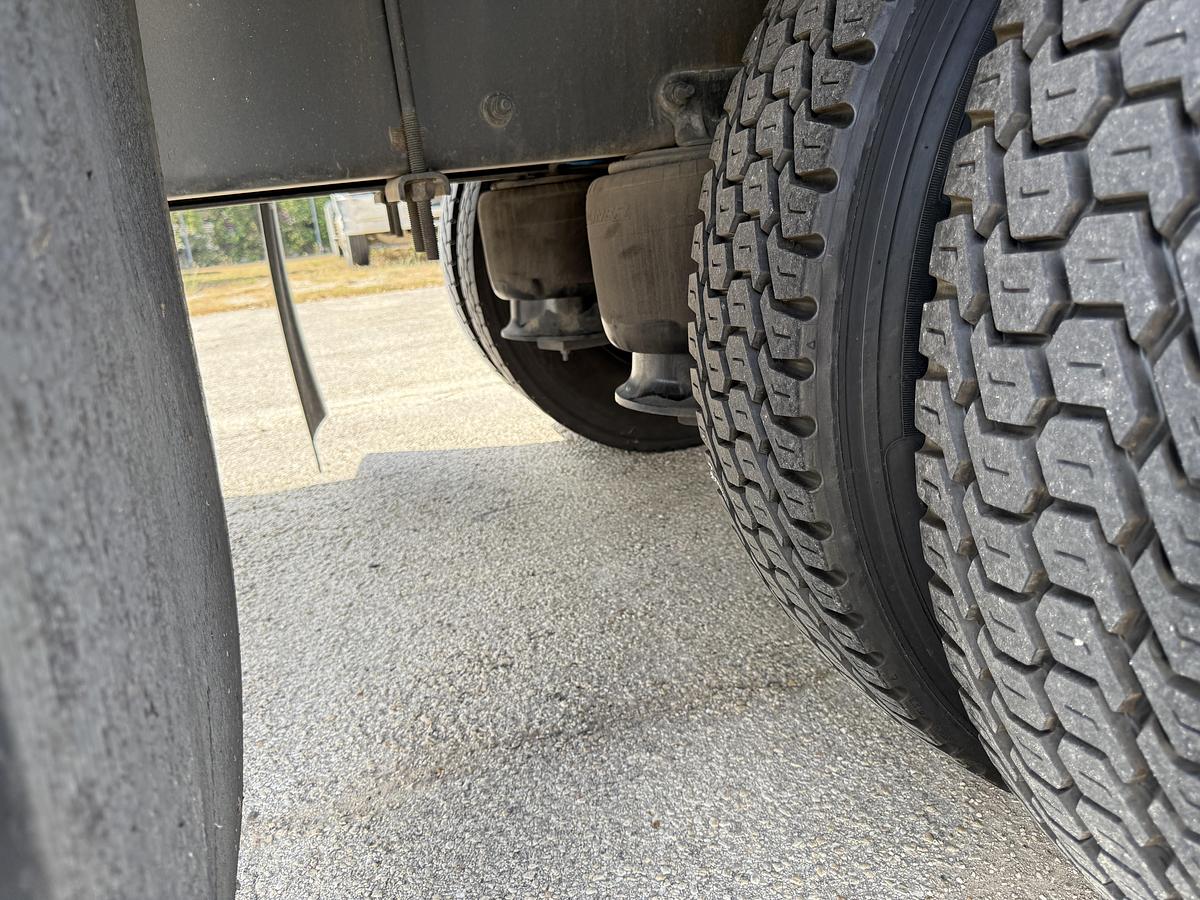 Used 2021 Freightliner M2 106