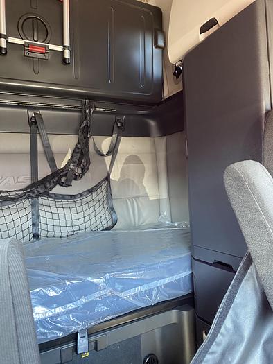 Used 2021 Freightliner PT126