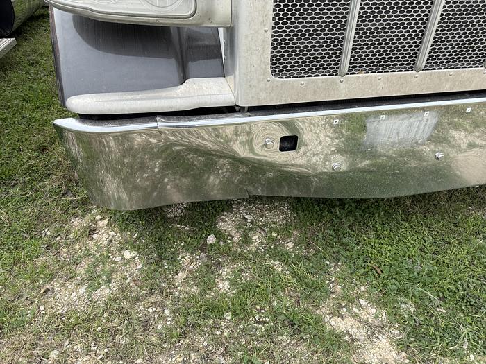 Used 2024 Peterbilt 389