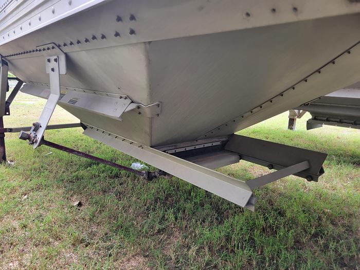 Used 2014 Timpte Super Hopper