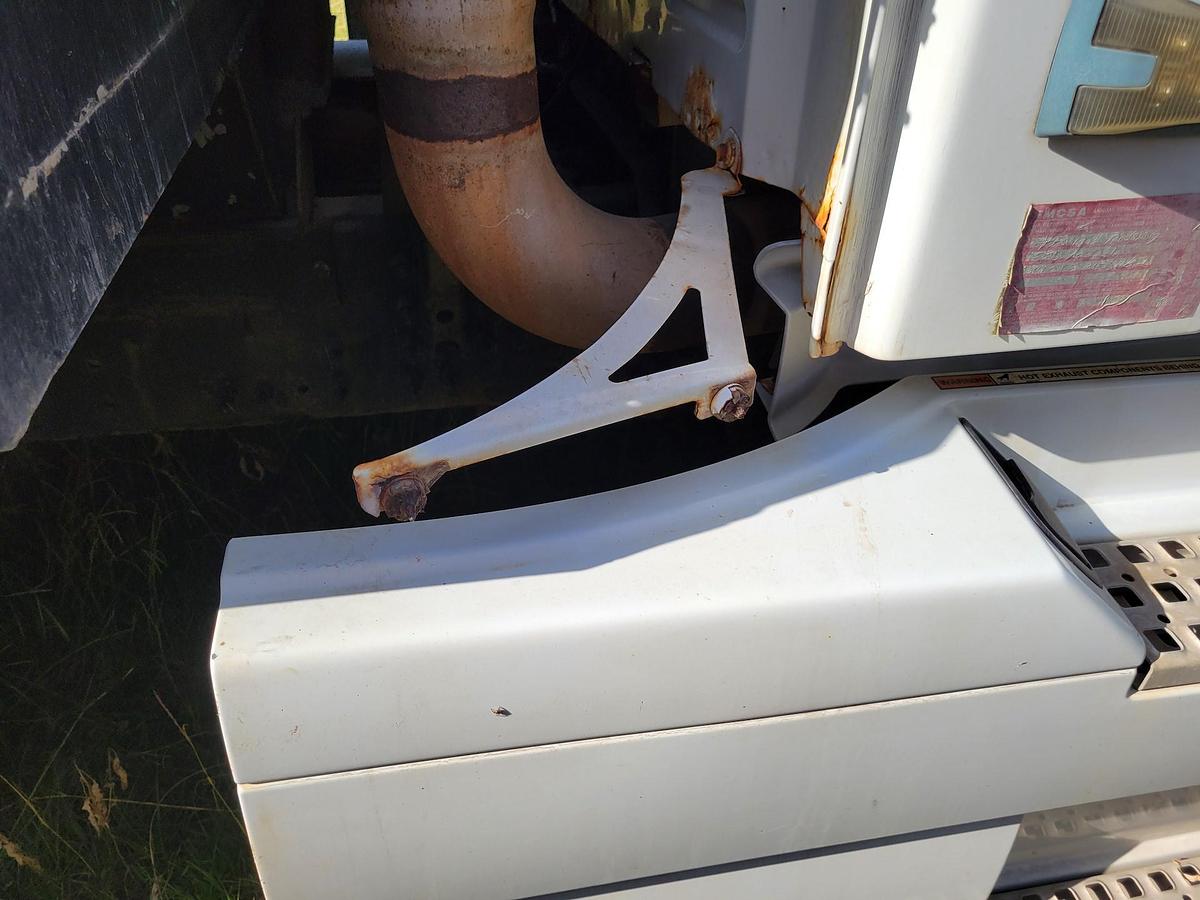 Used 2008 Volvo VNL64T300 Dump Truck