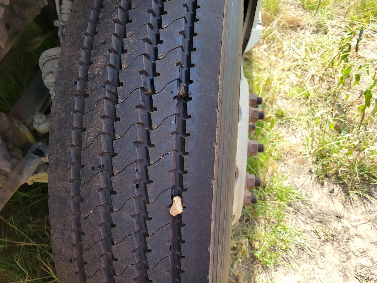 Used 2008 Volvo VNL64T300 Dump Truck