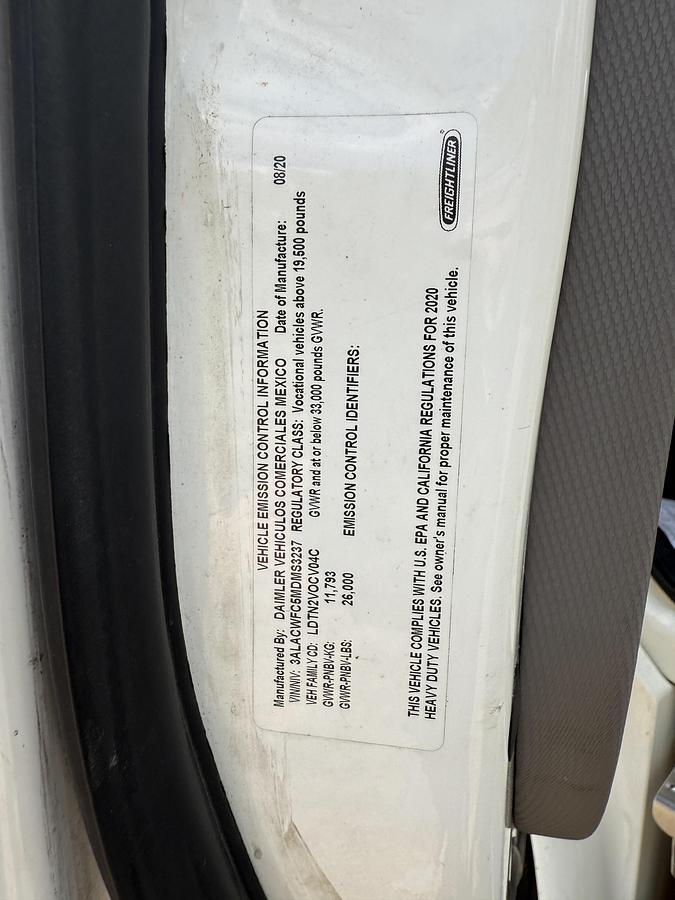 Used 2021 Freightliner M2 106