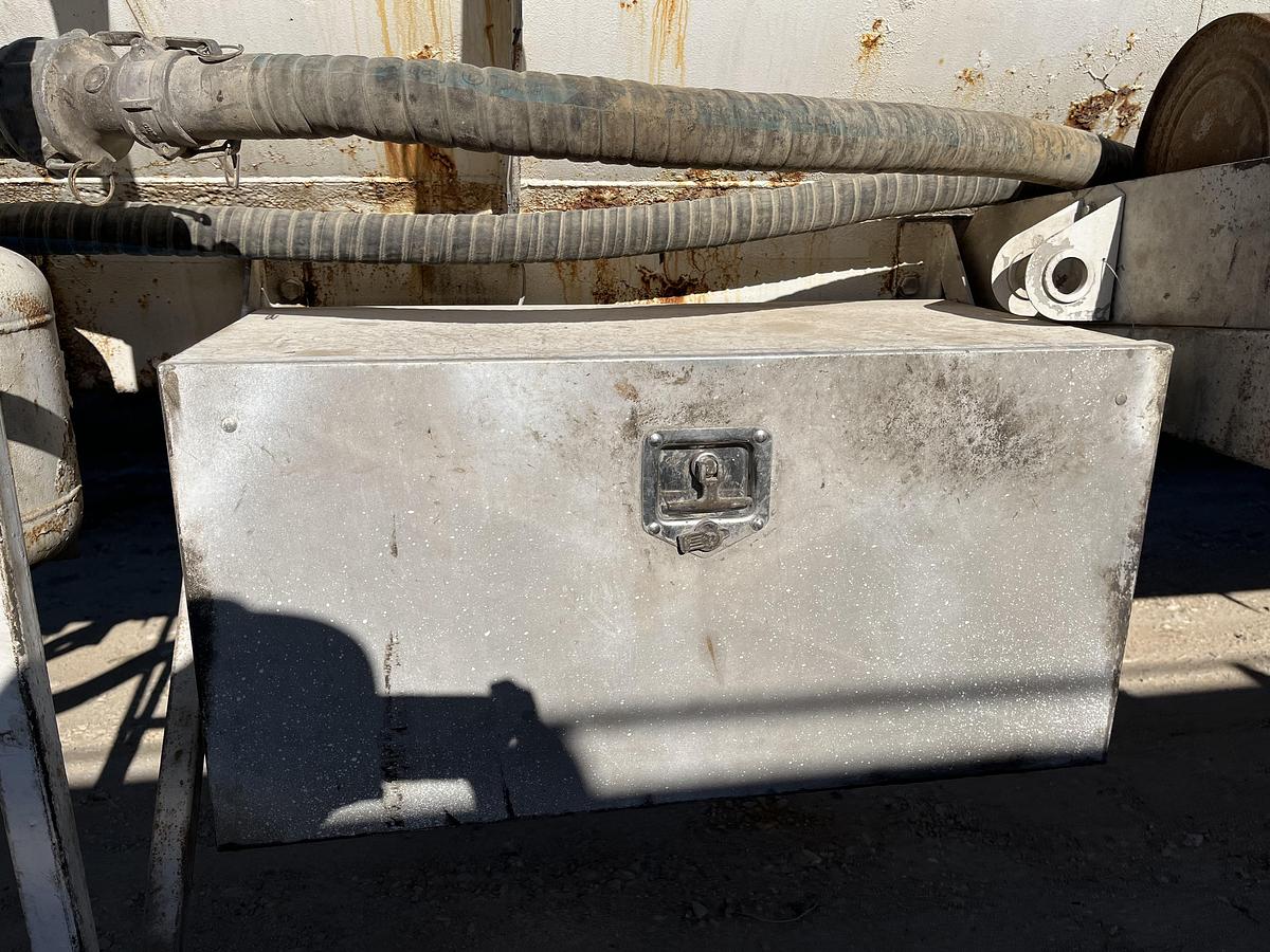 Used 2016 Troxell Vac Tank Trailer