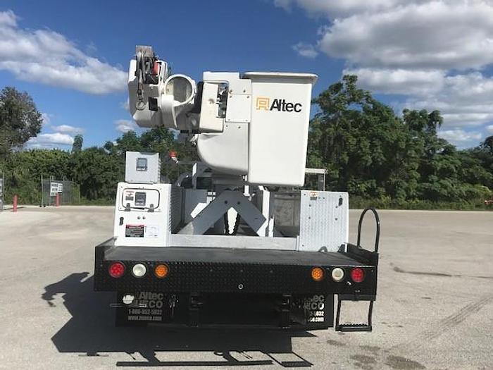 Used 2010 Ford F550 4x4 42ft Altec L37M Over-Center Bucket Truck
