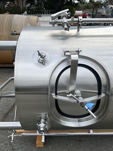 Used Tank, 775 Gallon, Stainless Steel, Jacketed, 30 PSI Internal, 25 BBL Brite Tank #S744736