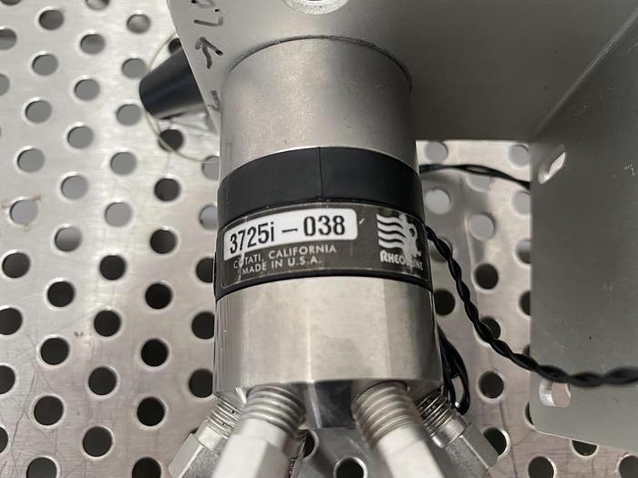 Used Rheodyne Idex  3725i-038 Preparative Manual Sample Injection Valve