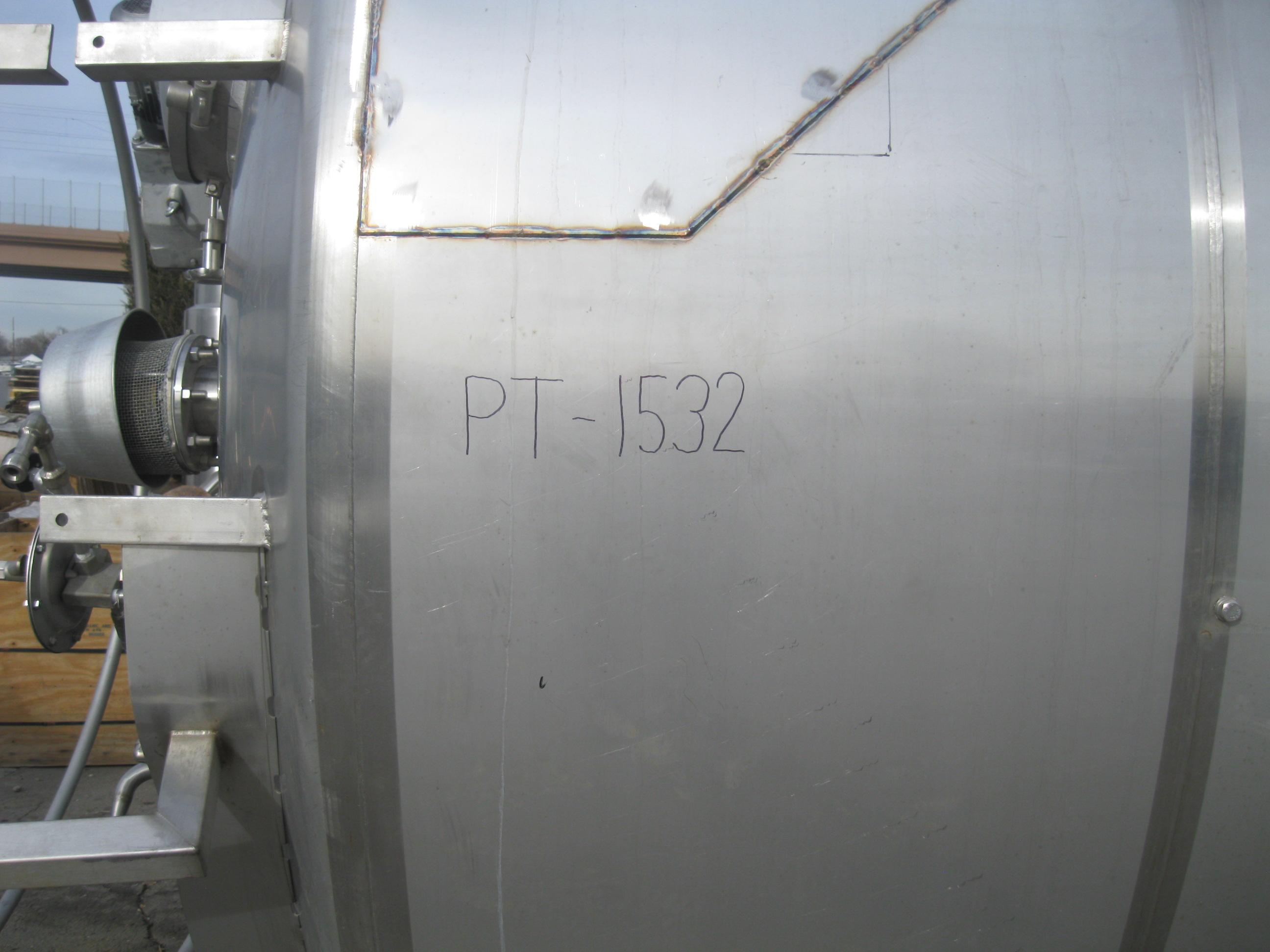 Usado 10,000 GALLON STORAGE SILO