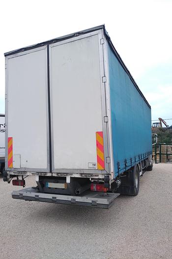 Usado 2001 VOLVO FL 19 250 curtainsider