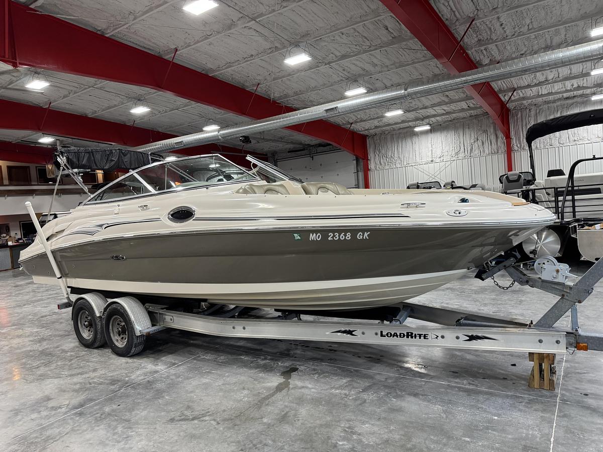 Used 2006 Sea Ray 270 Sundeck