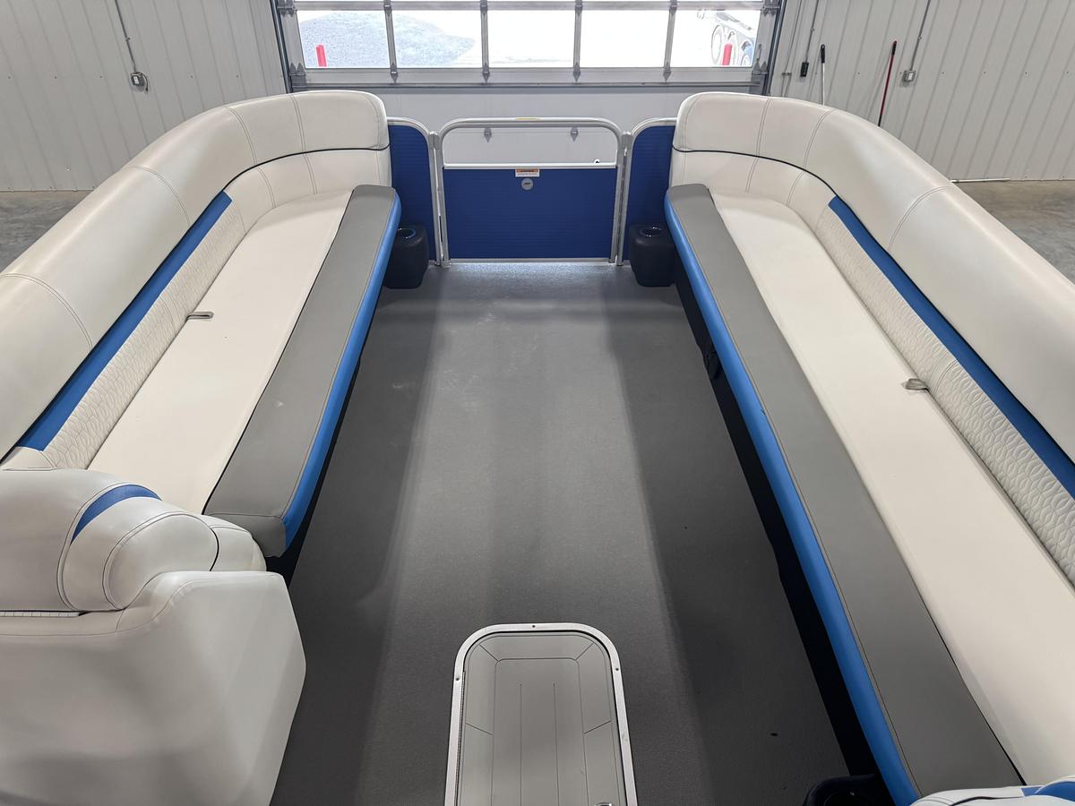 Used 2019 Sweetwater 2486