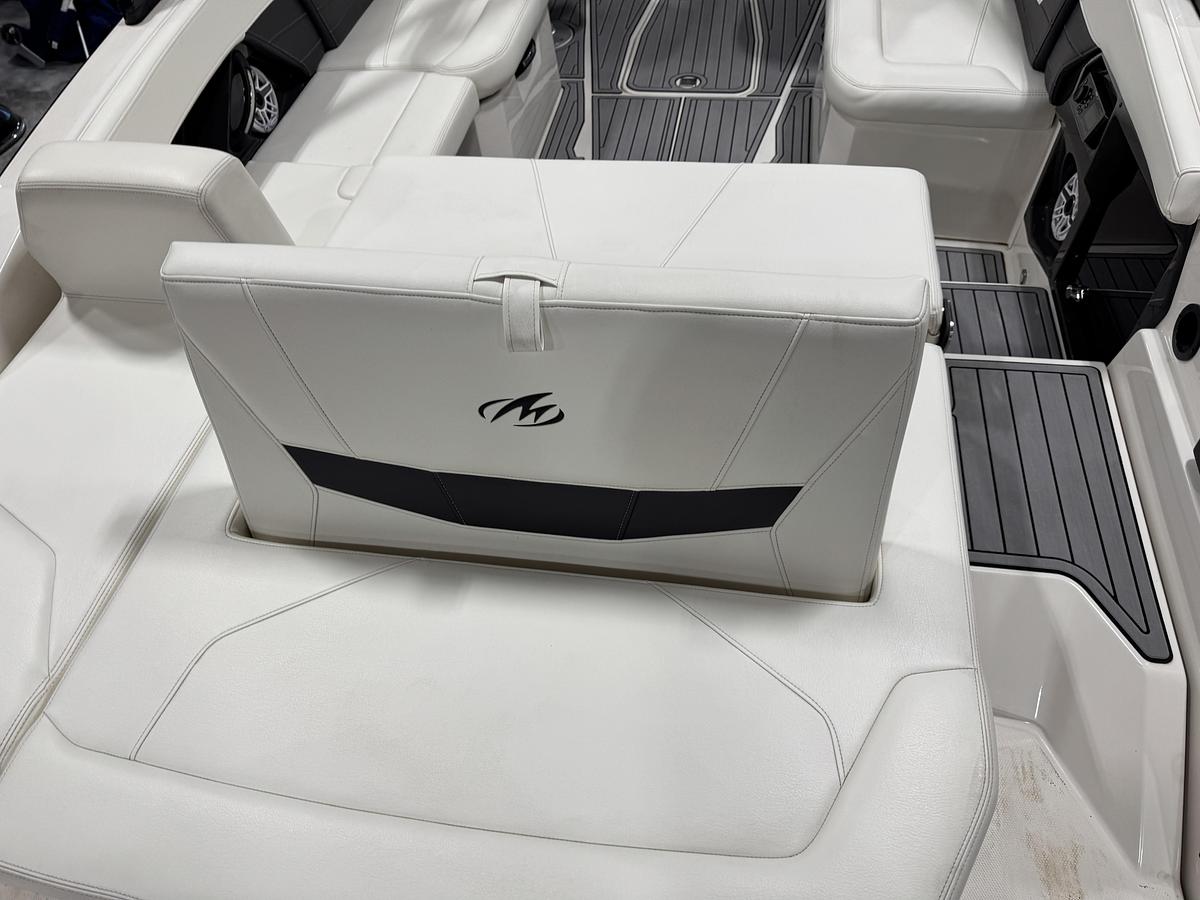 Used 2014 Monterey 268 Super Sport BR