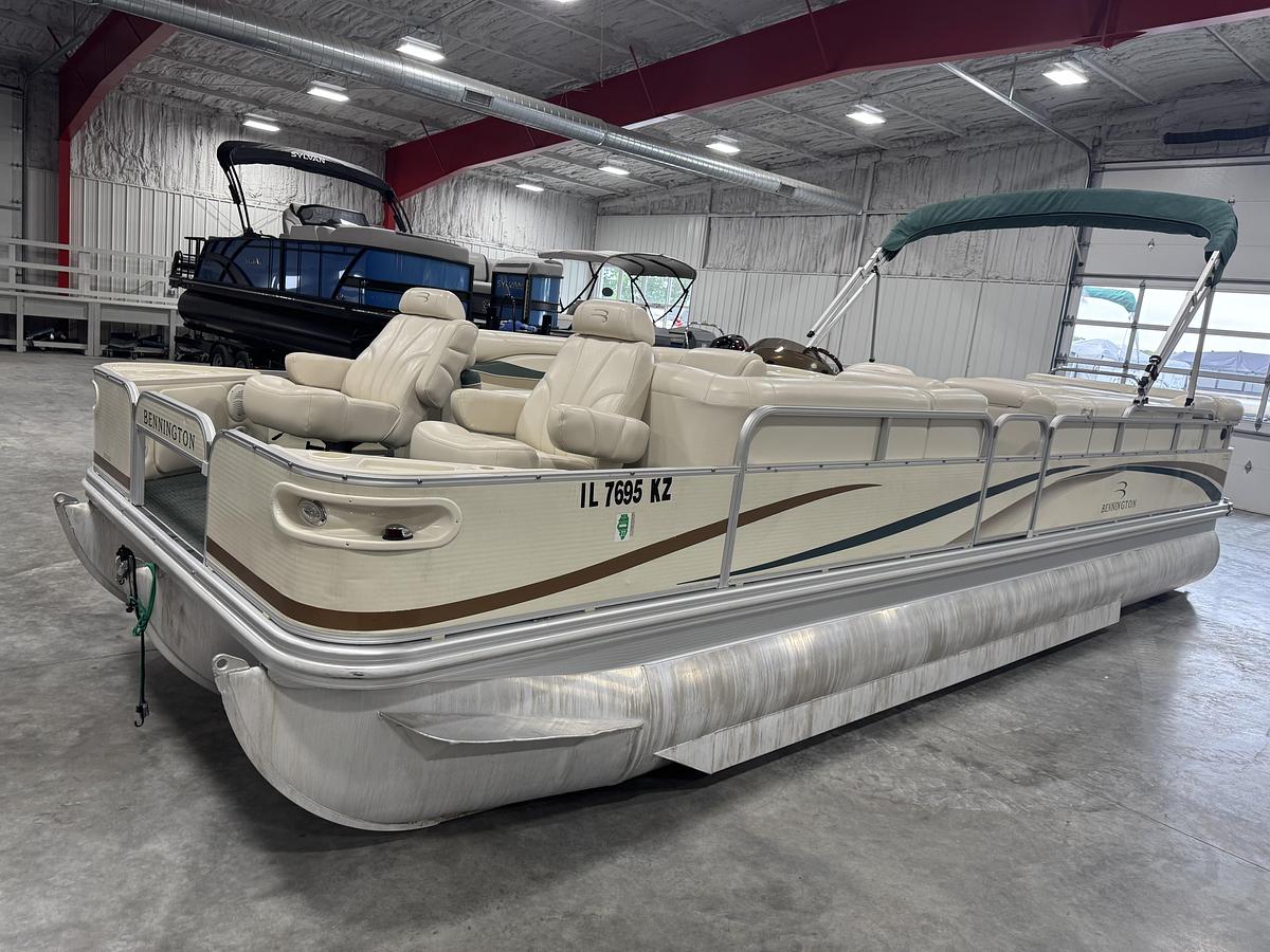 Used 2004 Bennington 2575 RL