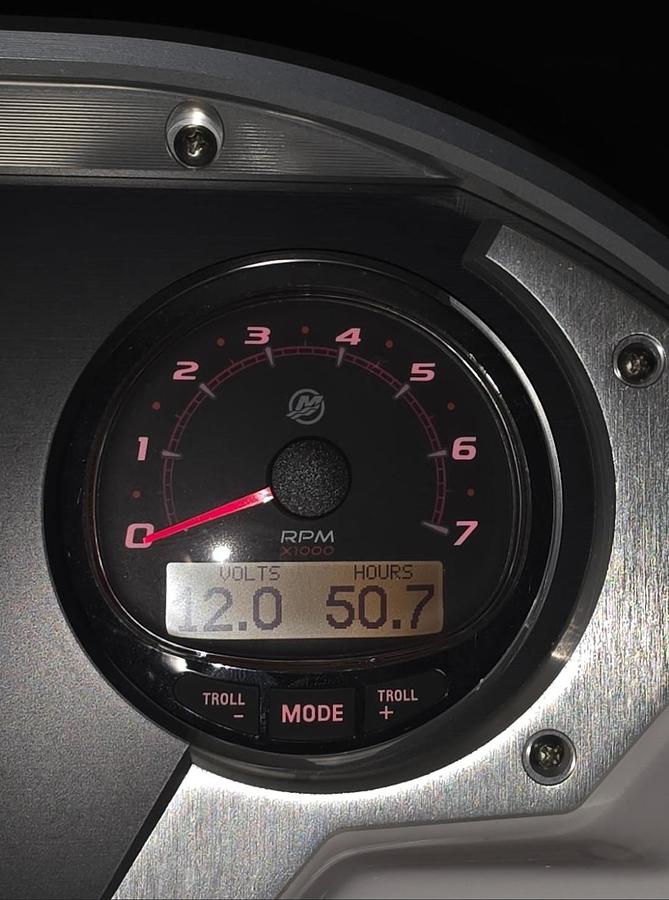 Used 2024 Sylvan S-5