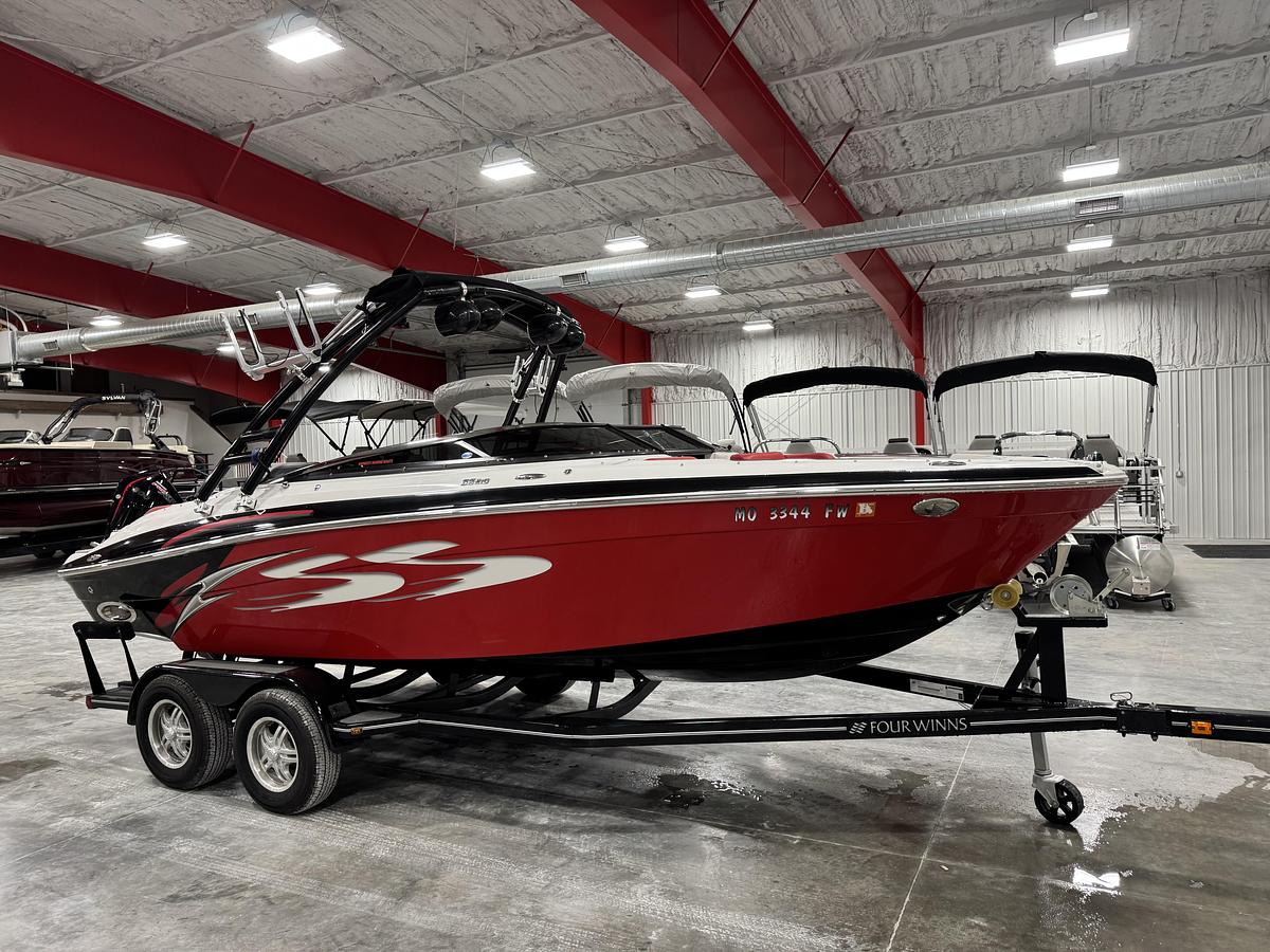 Used 2011 Four Winns 210 SS