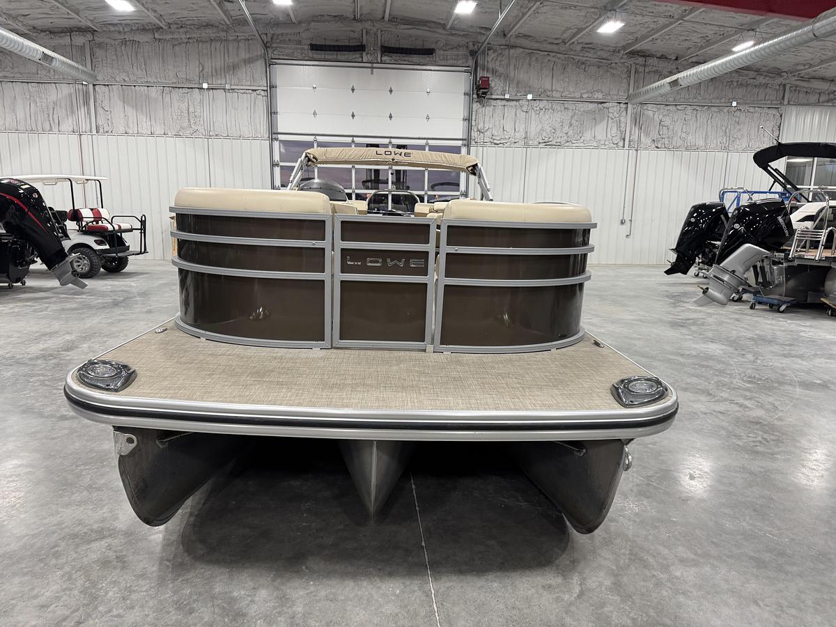 Used 2023 Lowe 270 SS