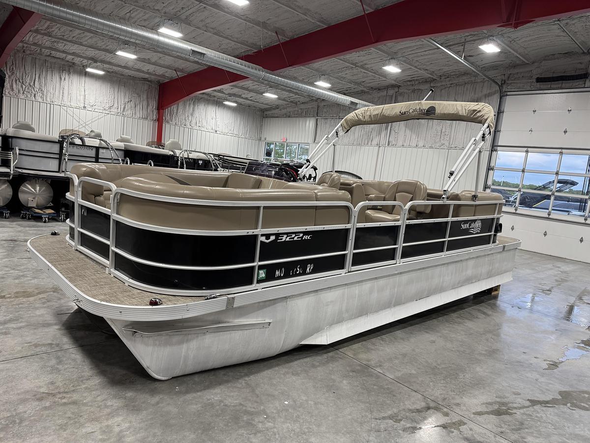 Used 2015 G-3 V 322 RC