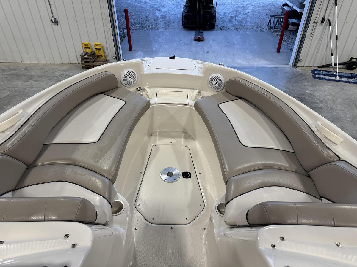 Used 2004 Sea Ray 240 Sundeck