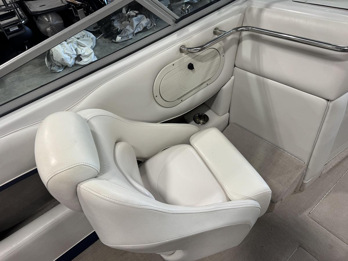 Used 2004 Crownline 266 BR