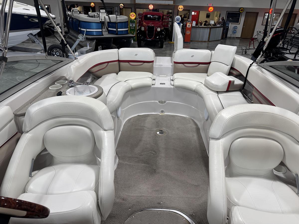 Used 2005 Four Winns 250 Horizon