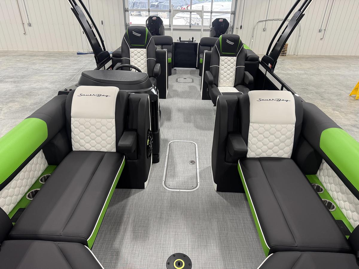 2027 SouthBay 525 RS Twin