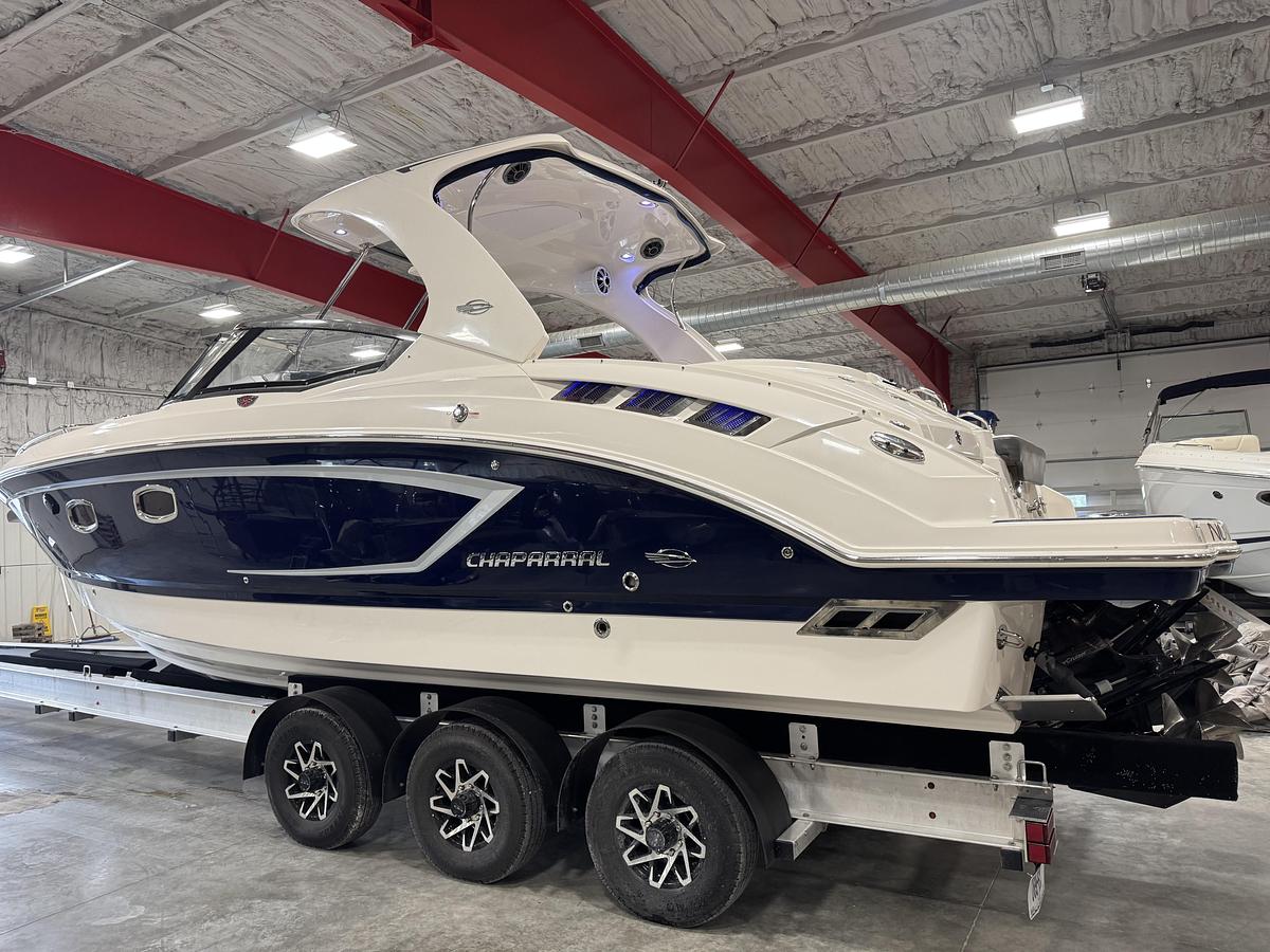 Used 2015 Chaparral 327 SSX