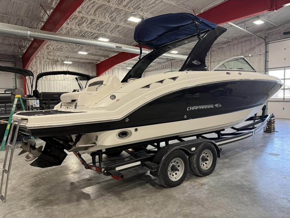 Used 2009 Chaparral 284 Sunesta