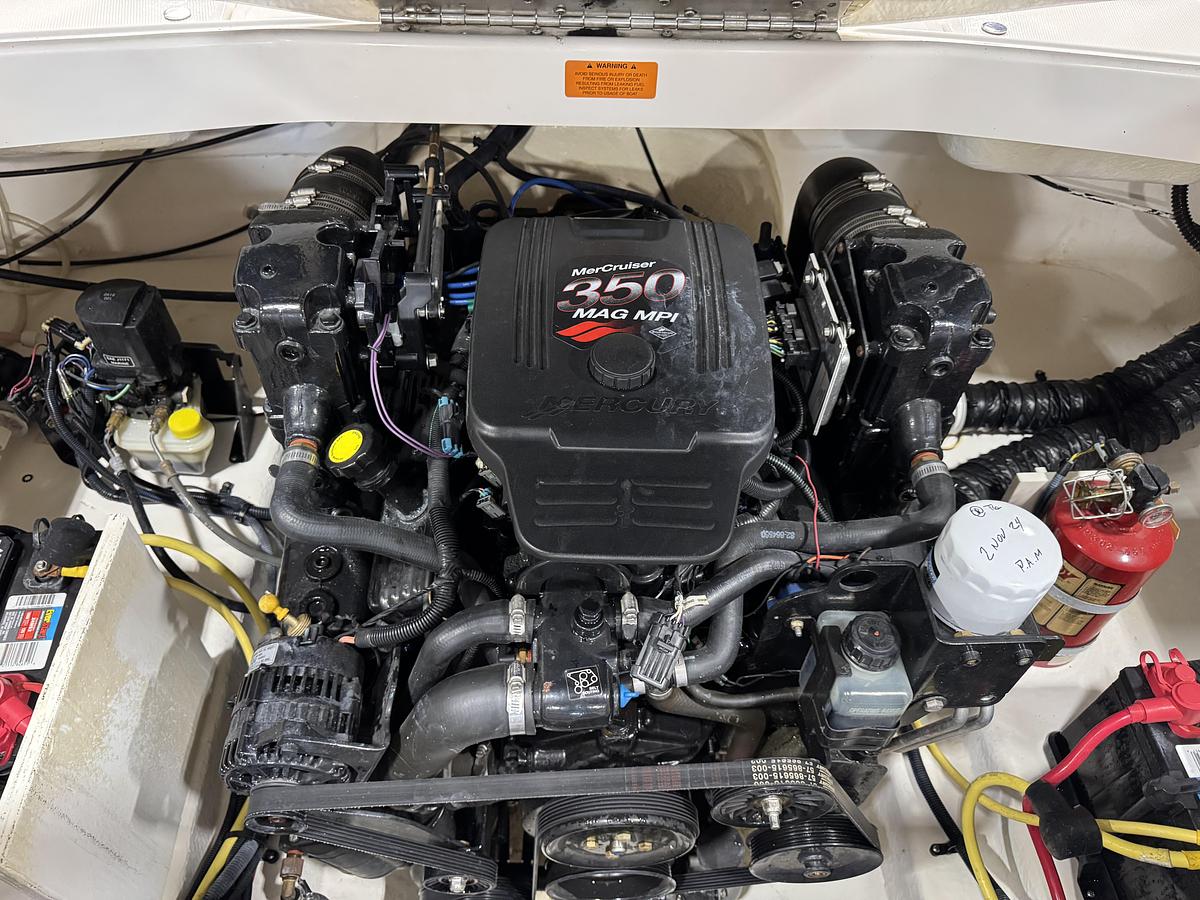 Used 2005 Chaparral 260 SSI