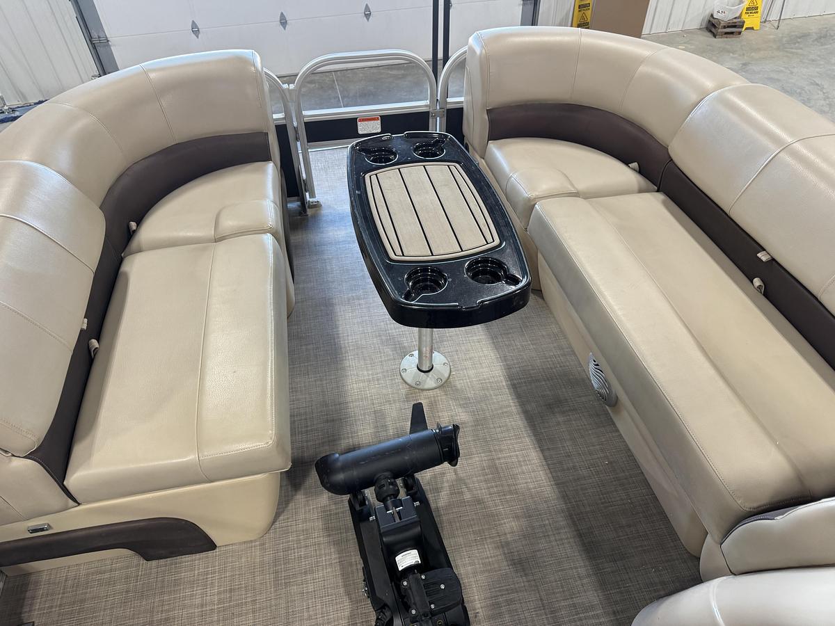 Used 2019 Suntracker 22 SportFish DLX