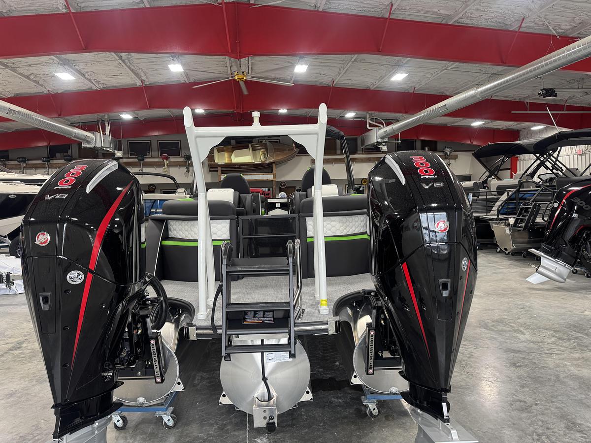 2027 SouthBay 525 RS Twin