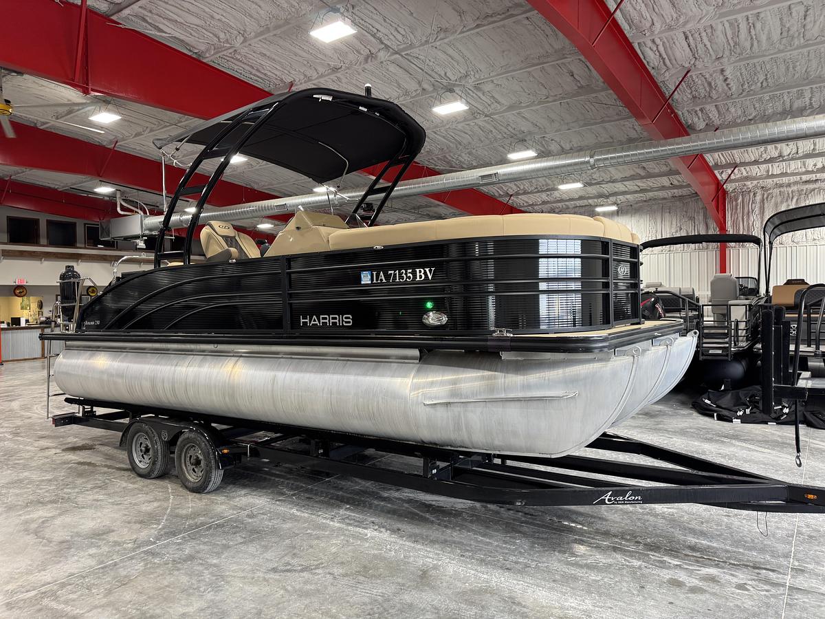 Used 2022 Harris 230 Sunliner