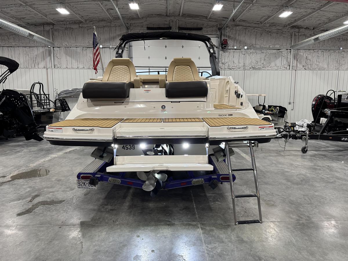 Used 2021 Sea Ray 290 SDX