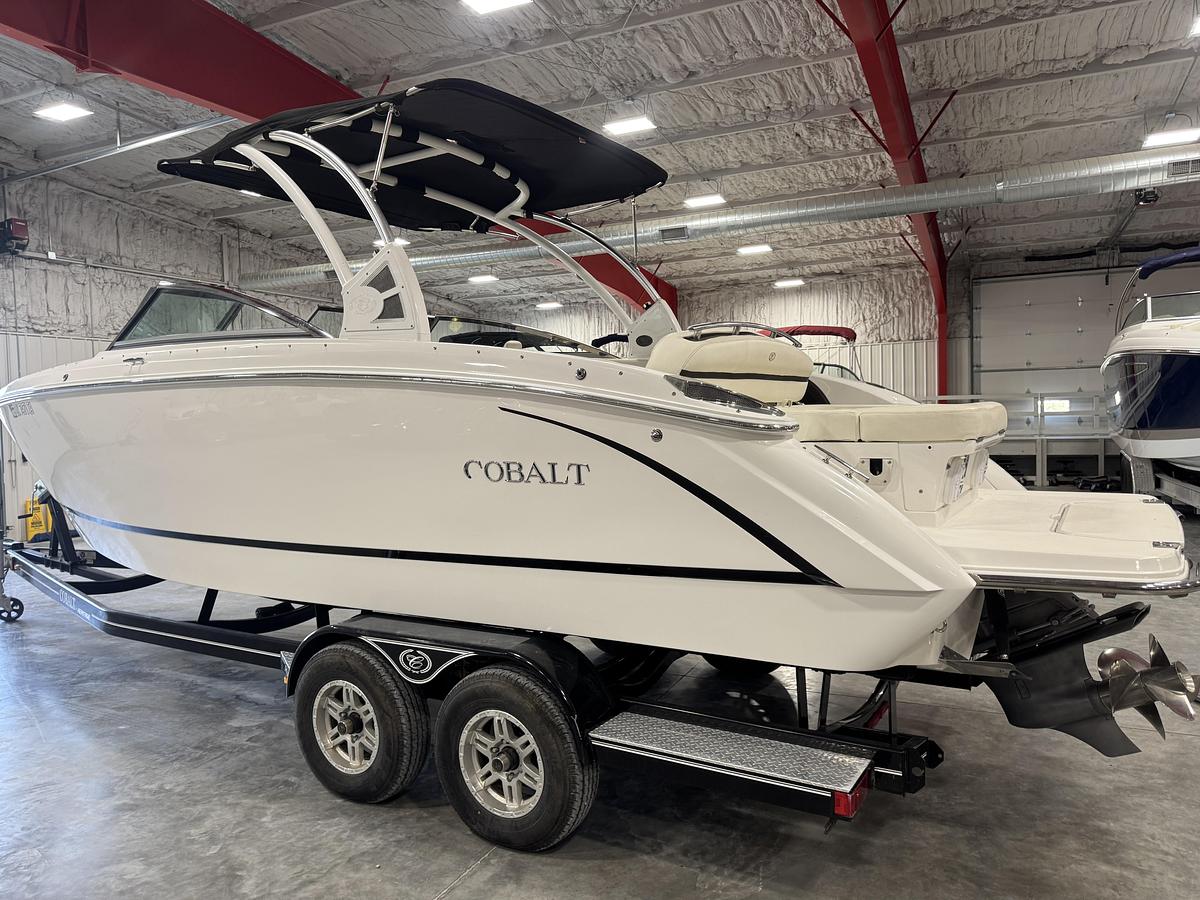 Used 2018 Cobalt R7