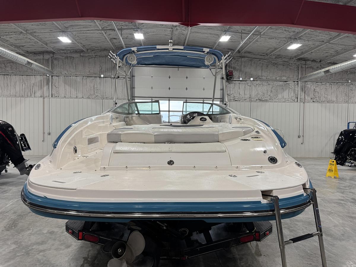 Used 2007 Rinker 246 BR