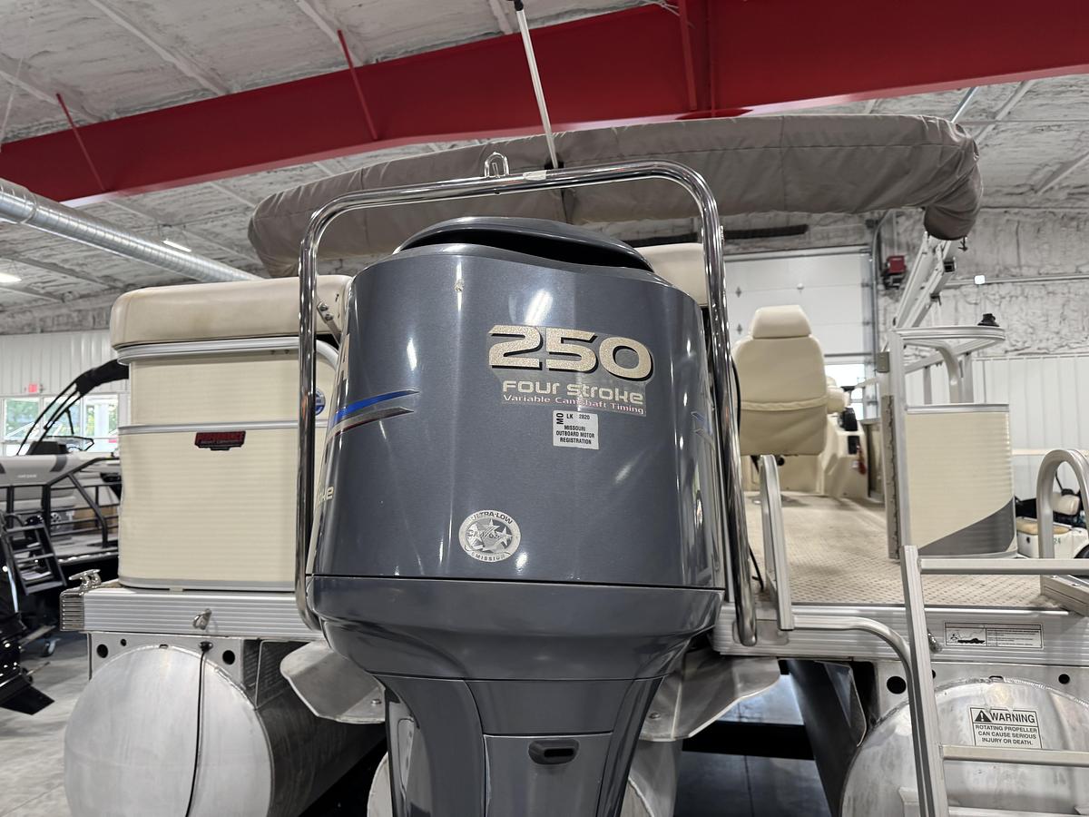 Used 2008 Bennington 2550 RLC