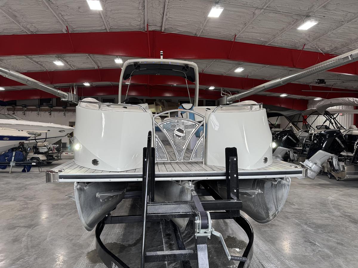 Used 2015 South Bay 925 Super Sport