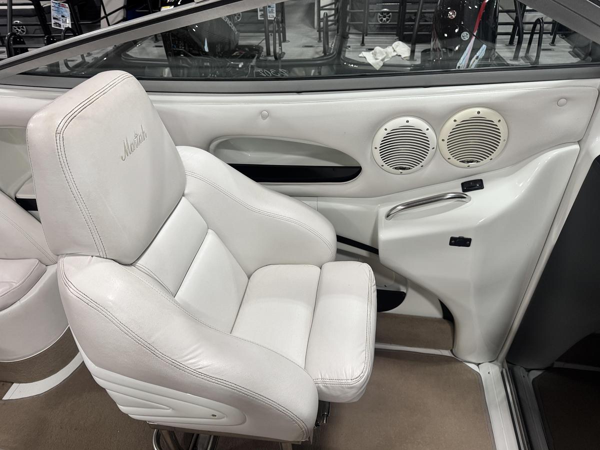 Used 2000 Mariah 302