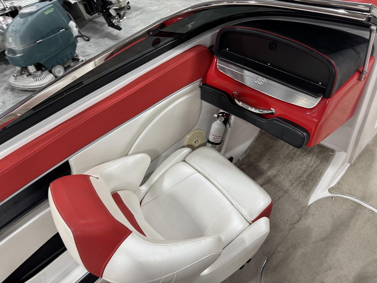 Used 2011 Four Winns 210 SS