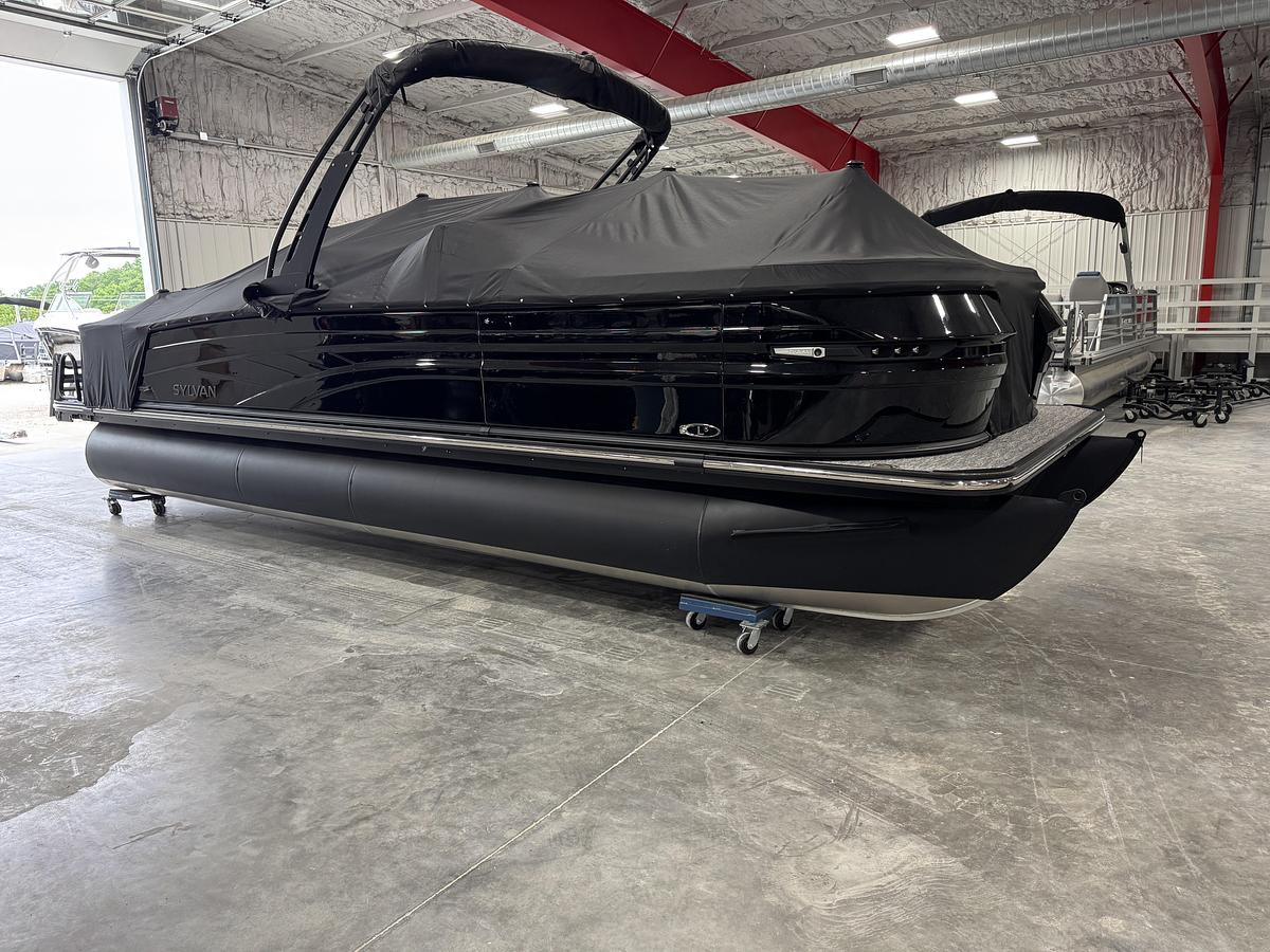 2026 Sylvan L-5 Platinum