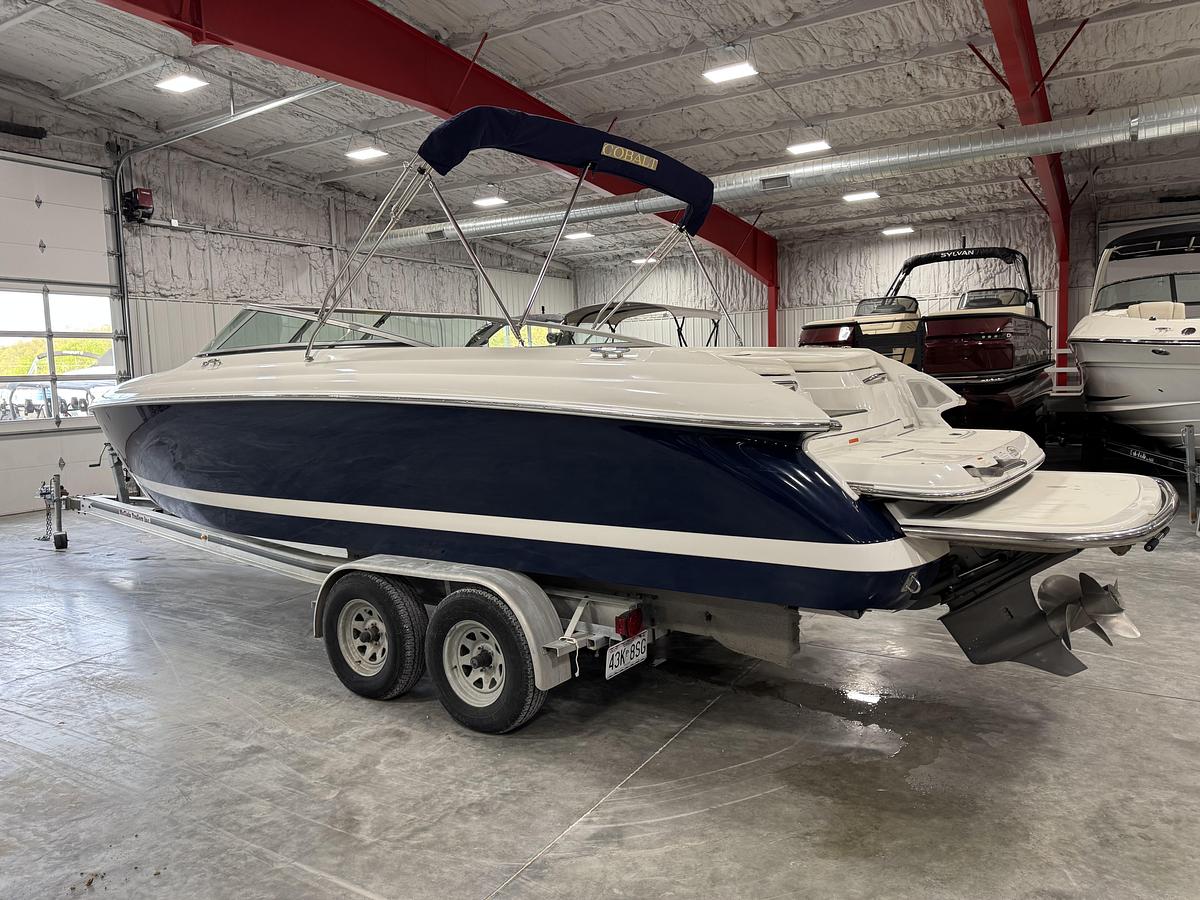Used 2004 Cobalt 262 Bowrider