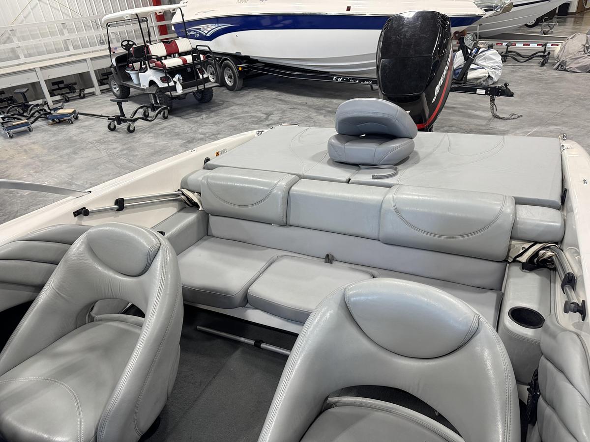 Used 2004 Stratos 290 FS