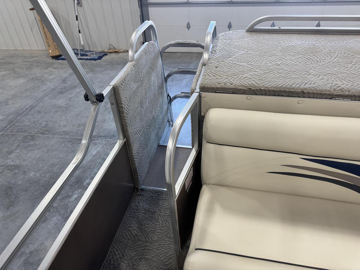 Used 2013 PlayCraft 2400 Clipper