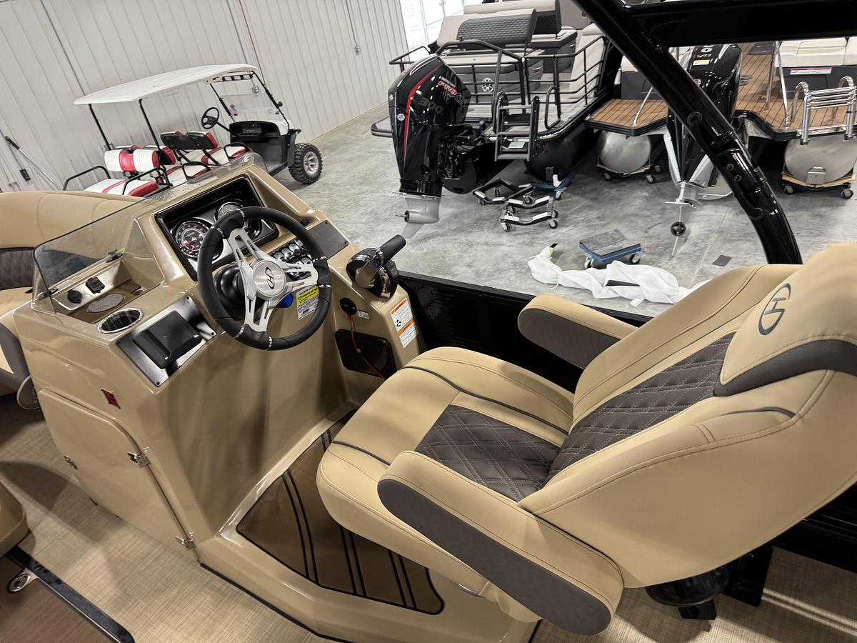 Used 2022 Harris 230 Sunliner