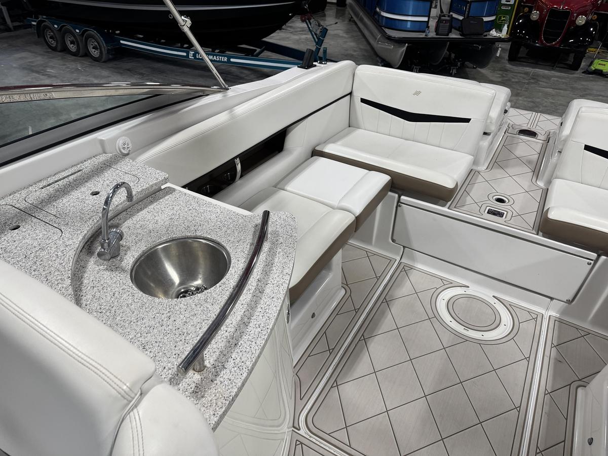 Used 2008 Four-Winns 310 BR
