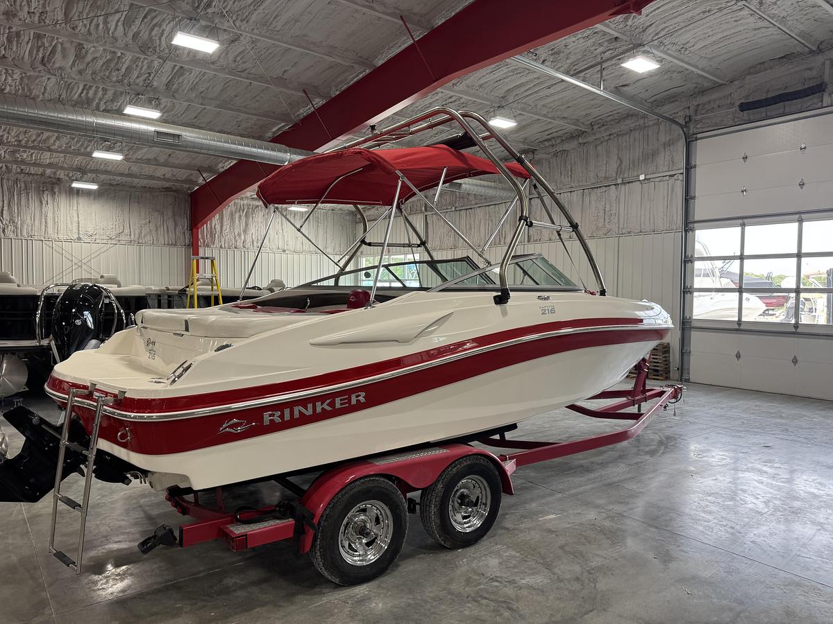 Used 2011 Rinker 216 BR