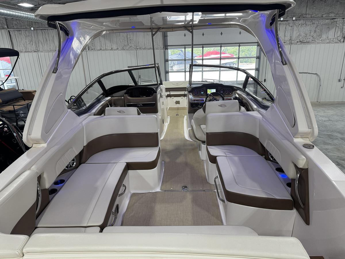 Used 2016 Chaparral 307 SSX