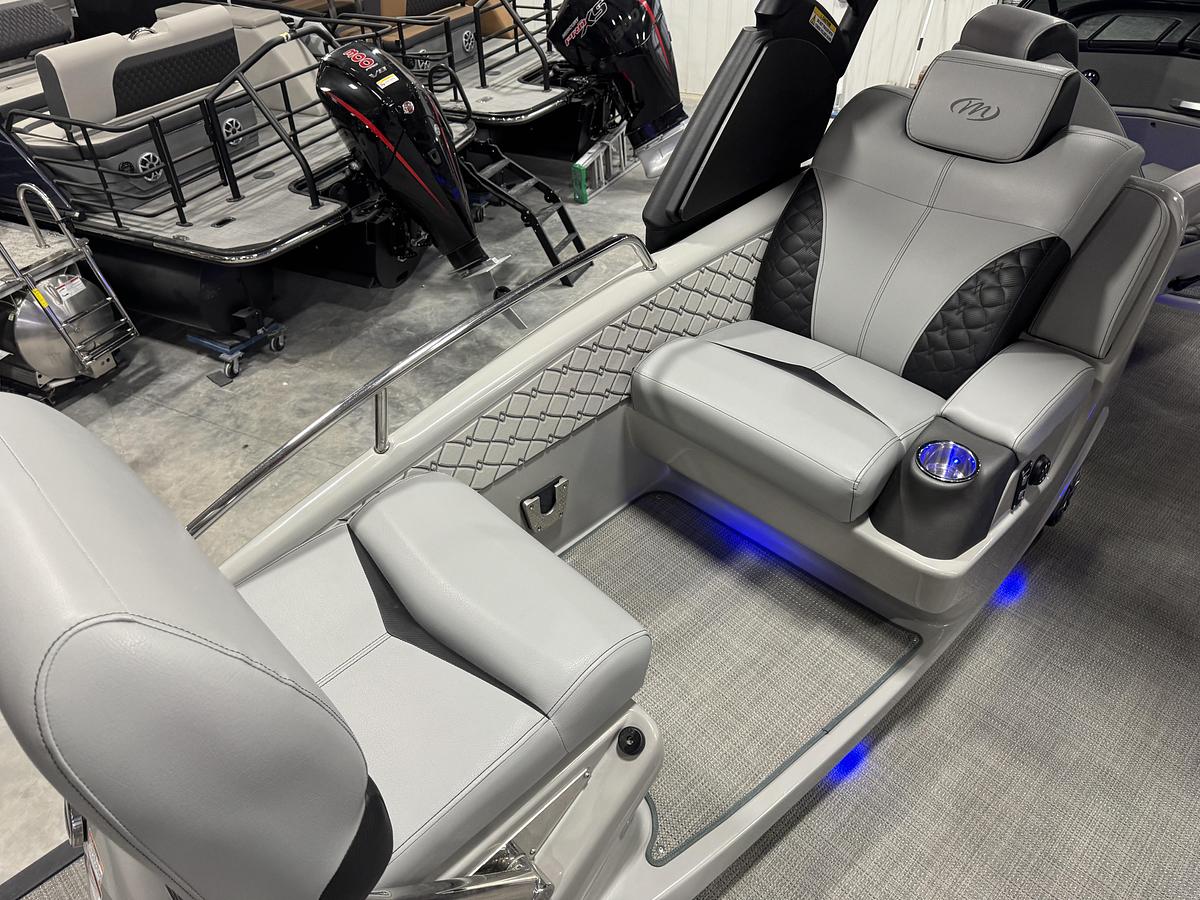 Used 2021 Manitou LX 25